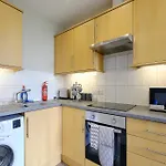 York Place Mews - Central 2 Bed 2 Bath Free Parking